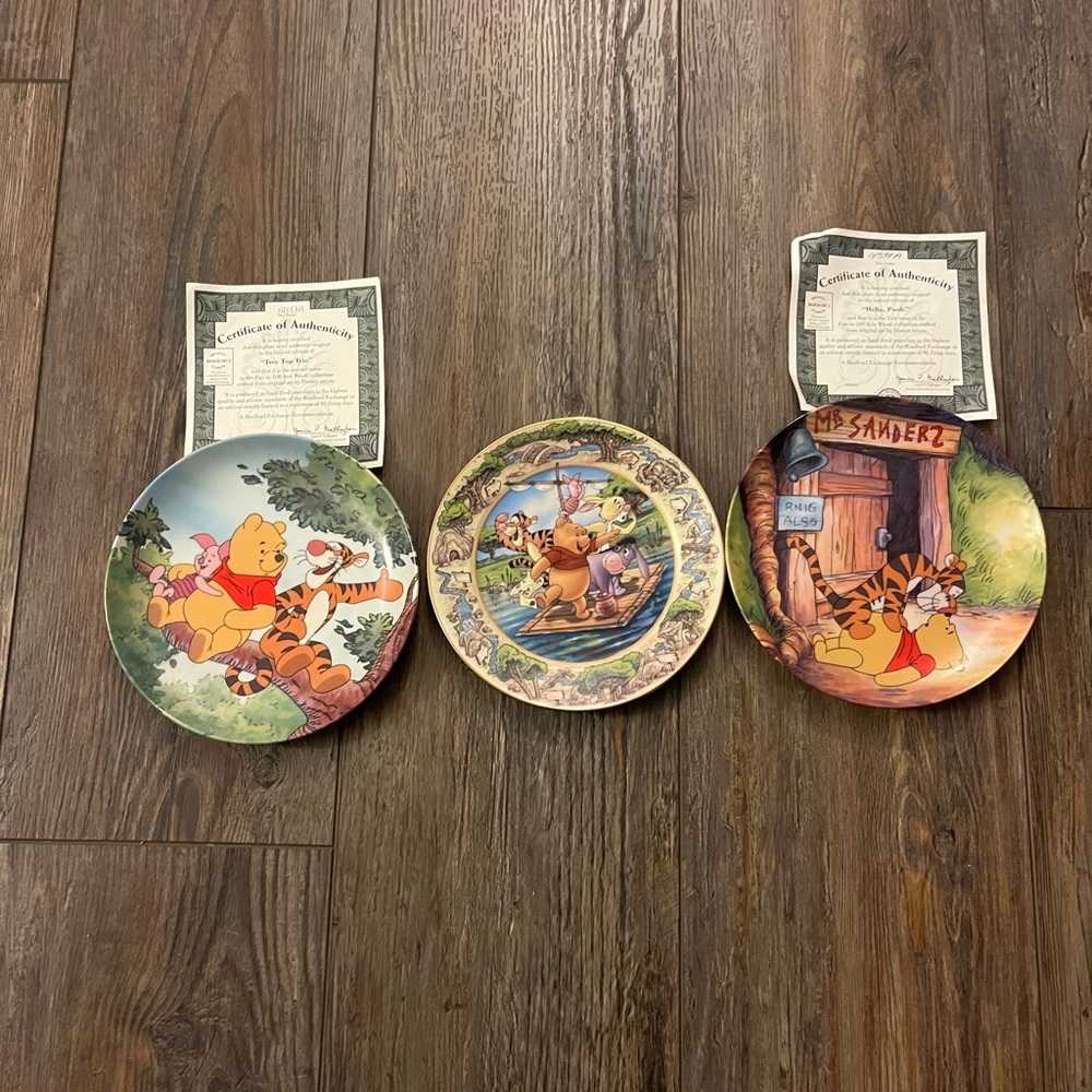 Bradford Exchange Winnie the Pooh decorative plates